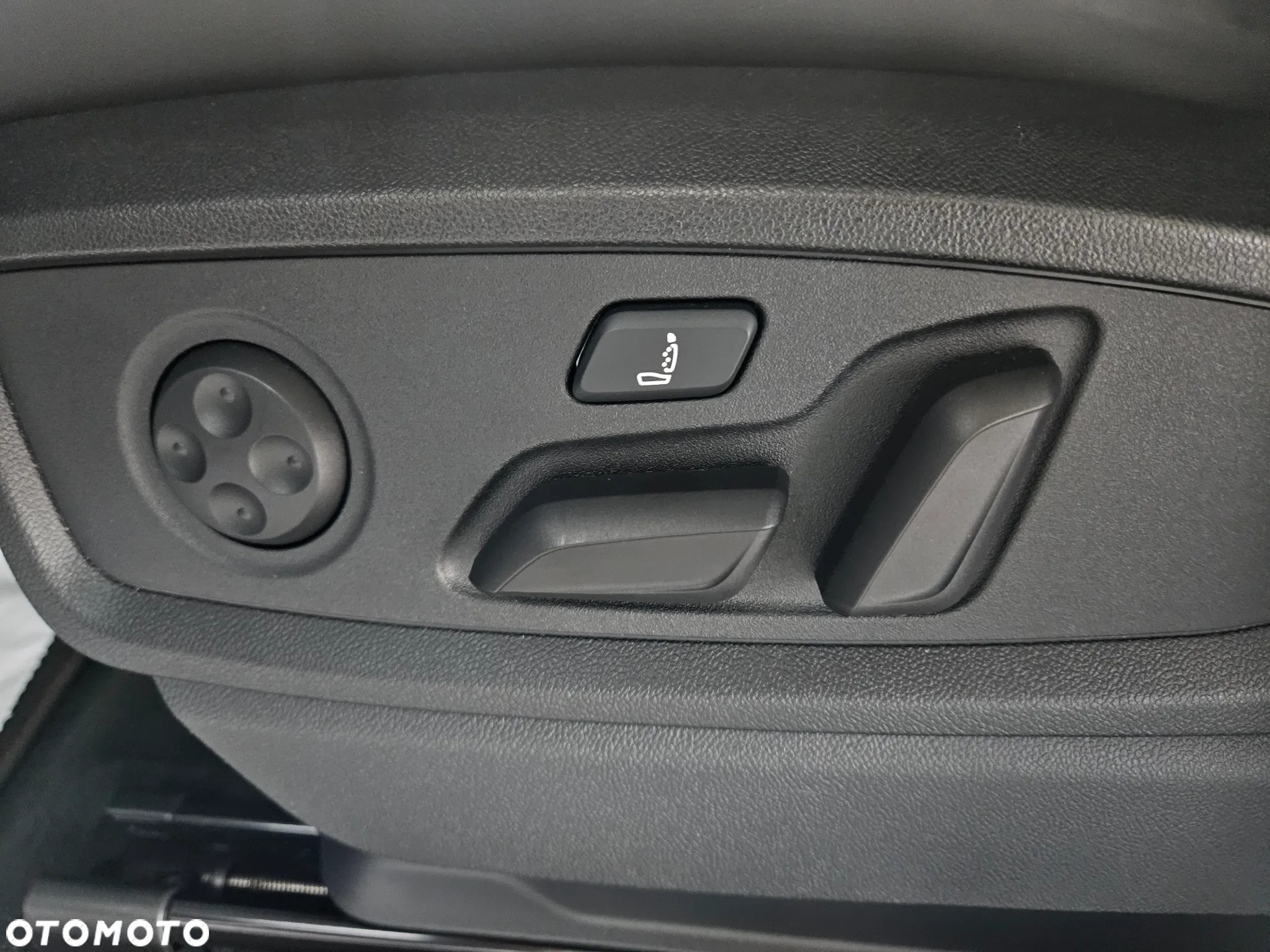 Audi Q5 40 TDI quattro S tronic S line - 13