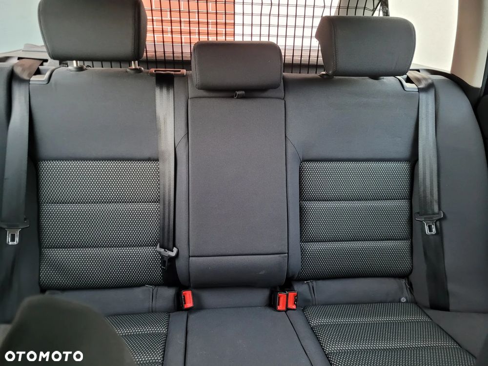 Skoda Octavia 2.0 FSI Ambiente - 14