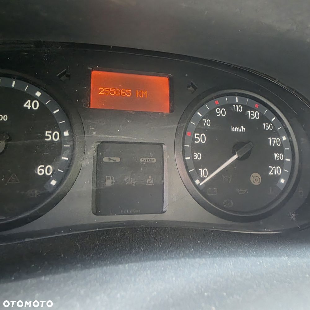 Renault Trafic - 7