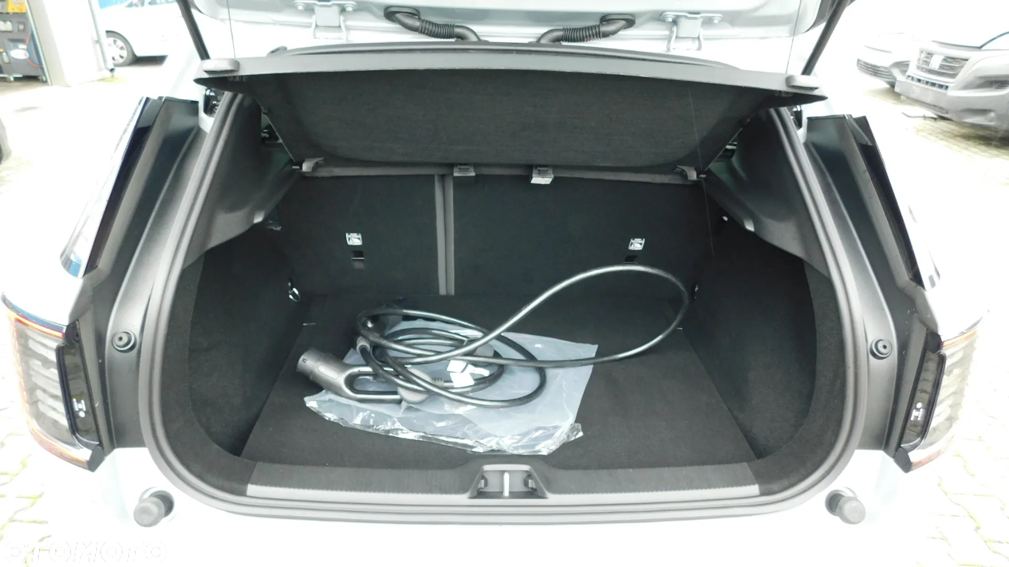 Volvo EX30 69kWh Single Motor Long Range Core - 20