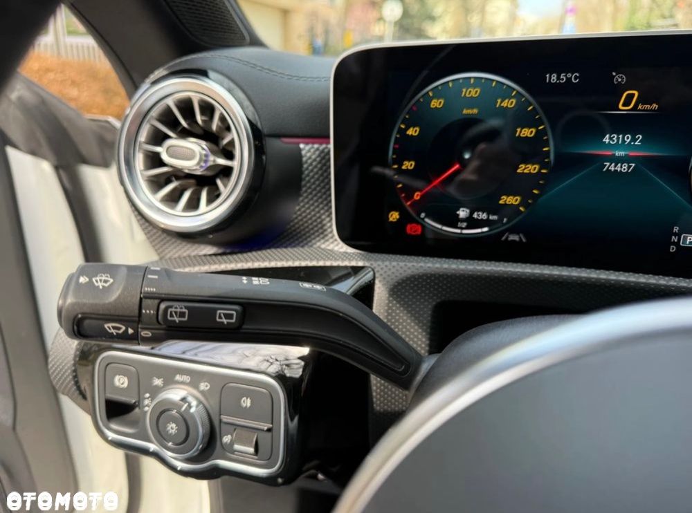 Mercedes-Benz CLA 200 d Progressive 8G-DCT - 15