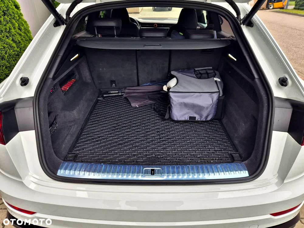 Audi Q8 50 TDI mHEV Quattro Tiptronic - 22