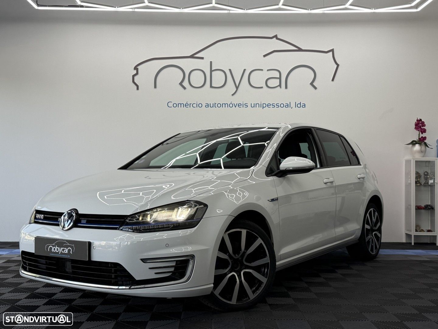 VW Golf 1.4 GTE Plug-in - 1