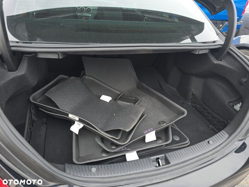 Mercedes-Benz Klasa C 300 9G-TRONIC - 14