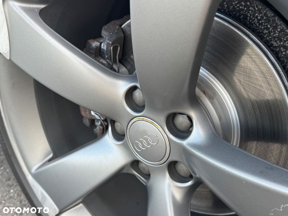 Audi A5 Sportback 2.0 TDI quattro sport - 17