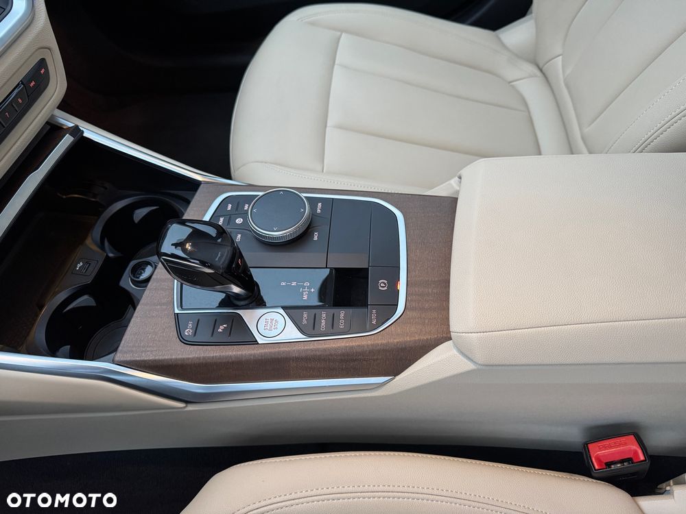 BMW Seria 3 316d Advantage - 28