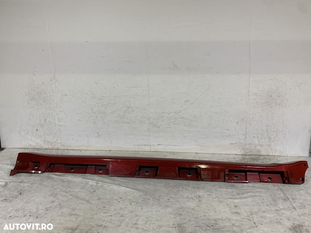 Prag dreapta Toyota Avensis, 2009, 2010, 2011, 2012, 2013, 2014, 2015, cod origine OE 75850-05010. - 2