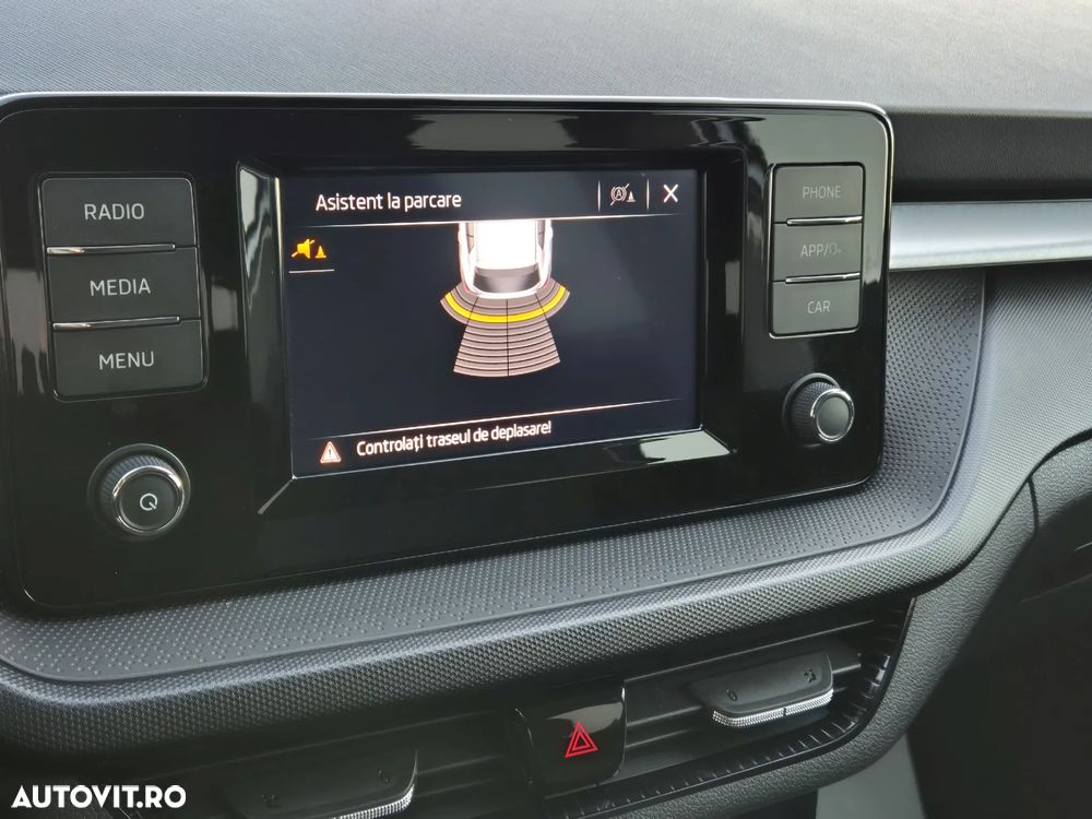 Skoda Fabia 1.0 TSI 110 CP Ambition - 24