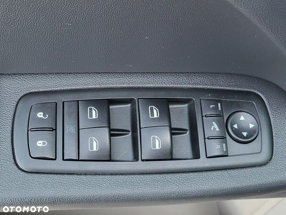 Dodge Journey - 36