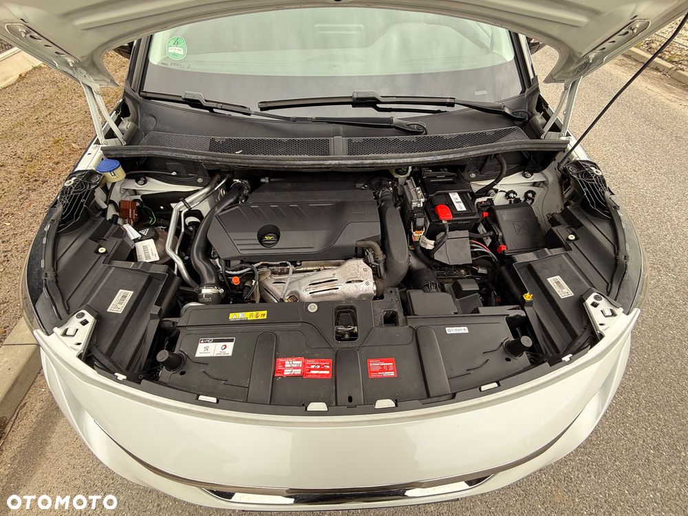 Peugeot 3008 1.6 PureTech GPF Crossway S&S EAT8 - 40