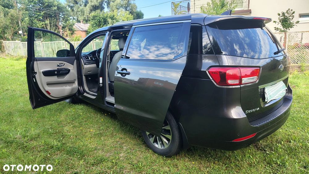 Kia Sedona 3.8 V6 LX - 31