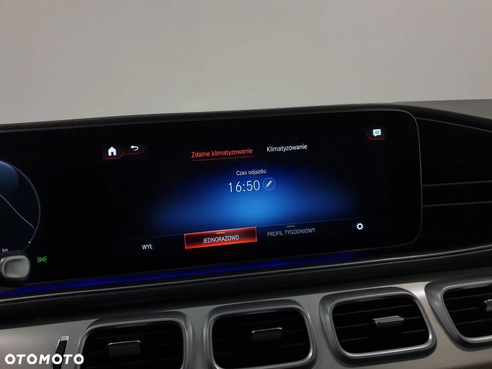 Mercedes-Benz GLE - 23