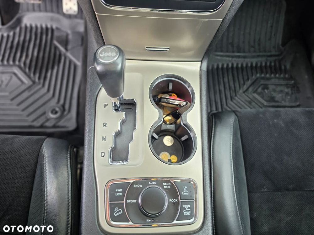 Jeep Grand Cherokee 3.0I CRD Overland Summit - 24