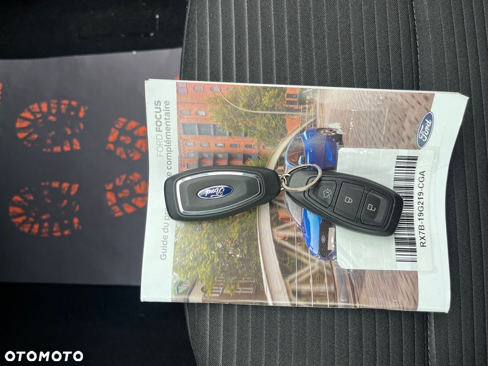 Ford Focus - 13