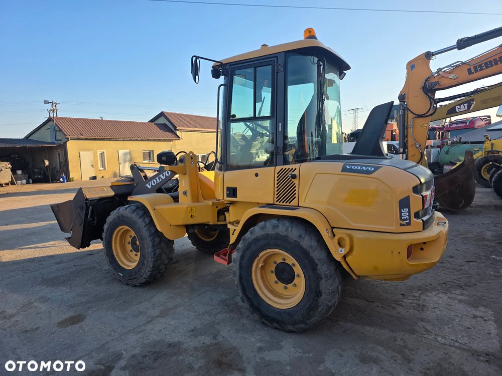Volvo L30G Krokodyl Widly z Niemiec Cat Liebherr Atlas - 5