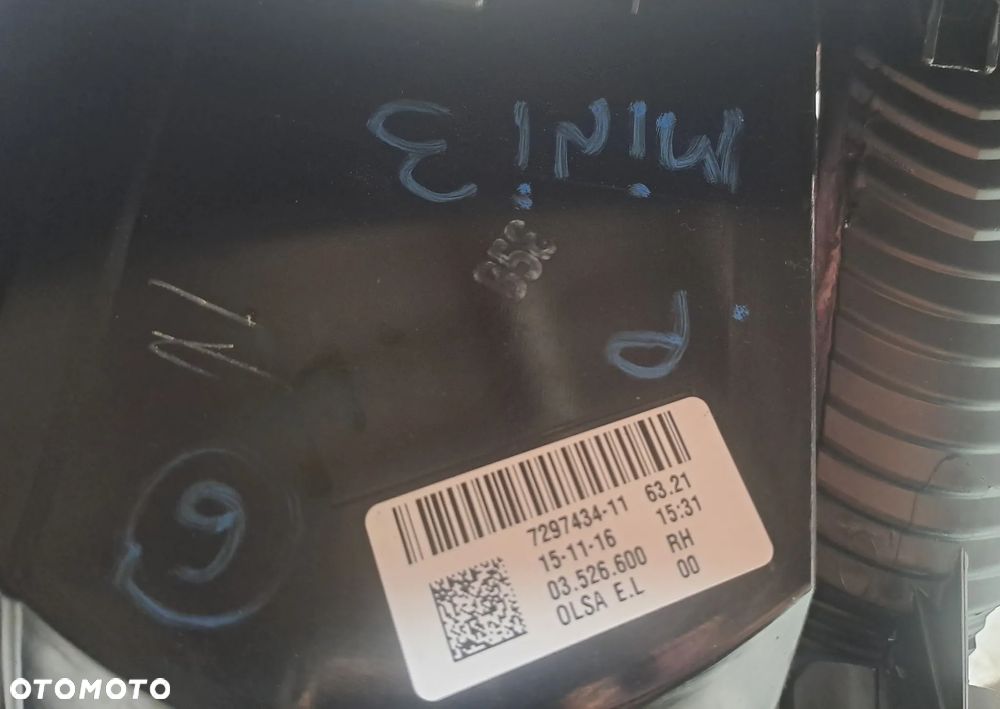 MINI COOPER III 16r LAMPA PRAWY TYŁ TYLNA 7297434-11 - 3