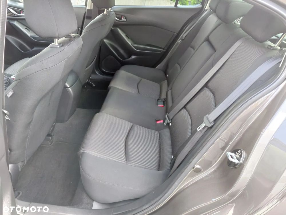 Mazda 3 - 12