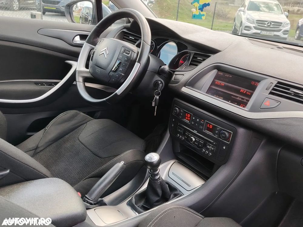 Citroën C5 HDi 140 FAP Exclusive - 6