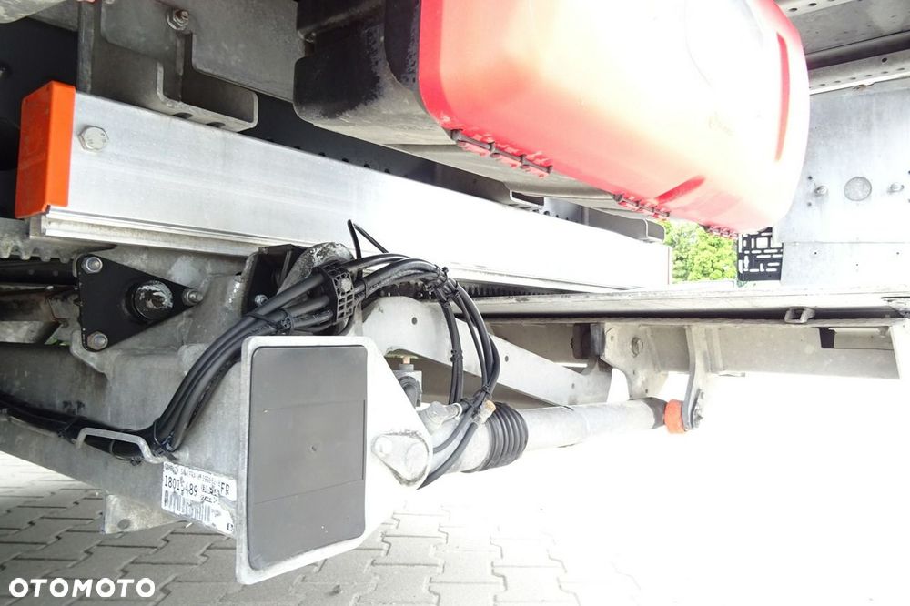 Mercedes-Benz Atego 1218 Euro 6 tylko 220 tys.km@ udokument. kontener 18 p. - 15