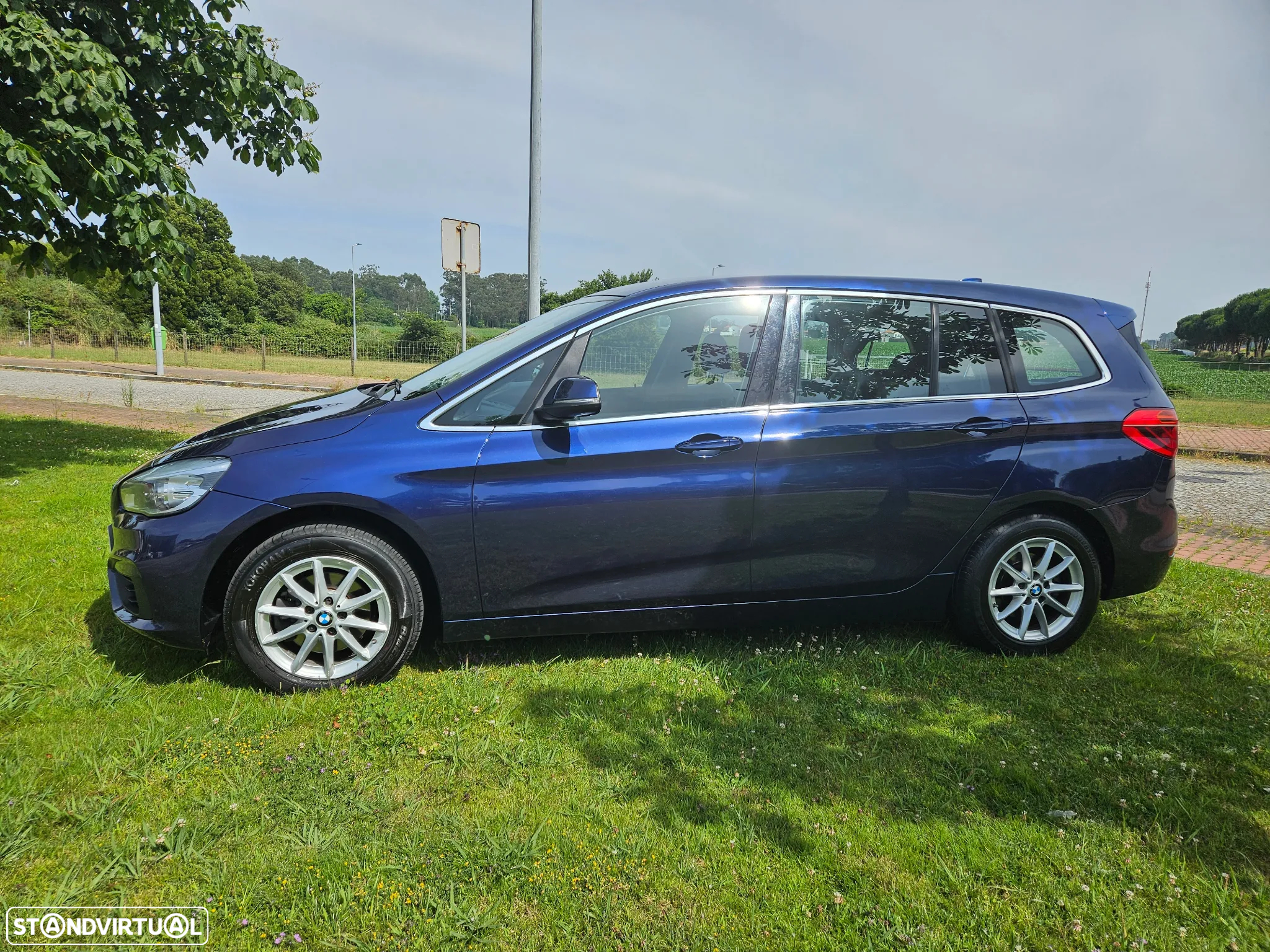 BMW 216 Gran Tourer d Line Luxury Auto - 2