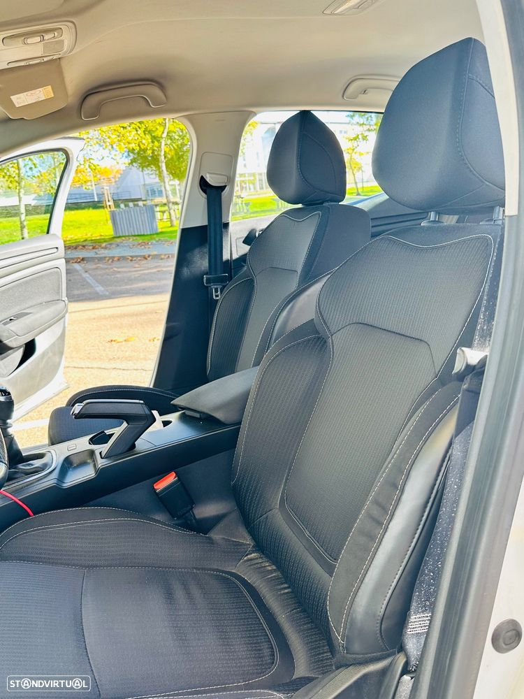 Renault Mégane 1.5 dCi Confort - 13