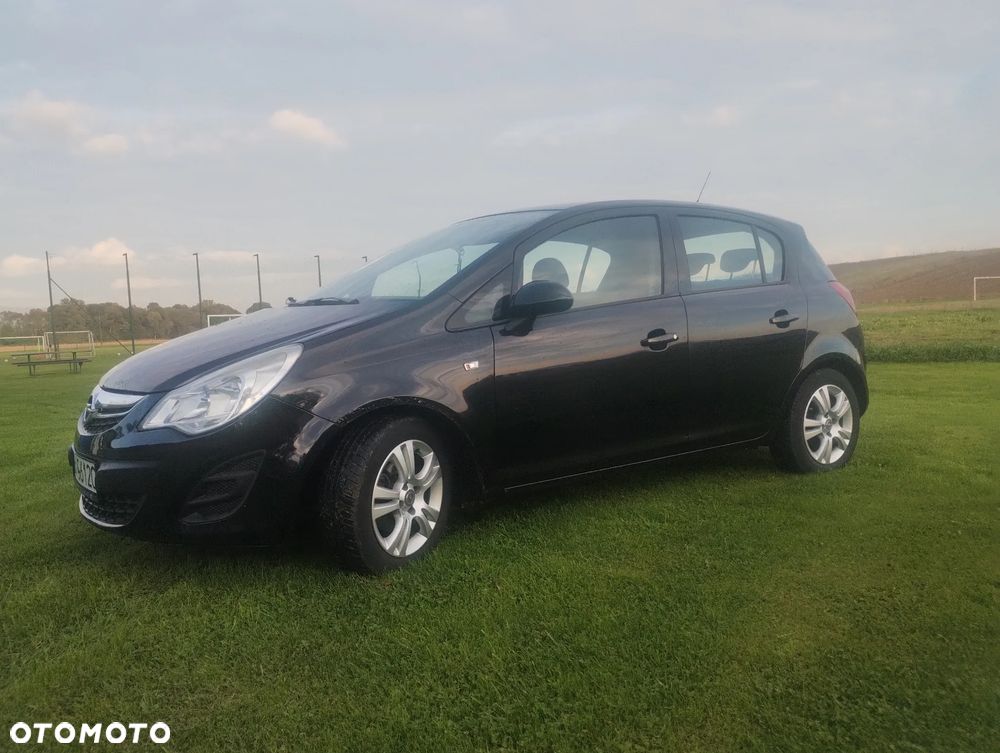 Opel Corsa ver-1-2-16v-color-edition - 8