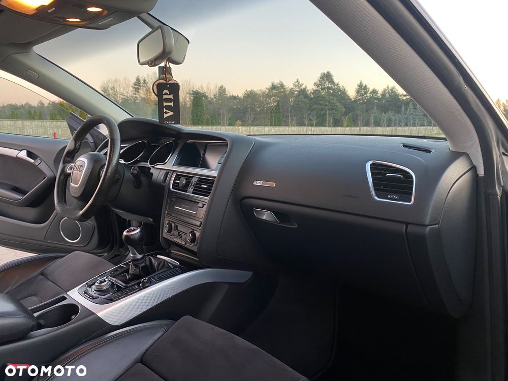 Audi A5 Coupé 2.0 TDI - 9
