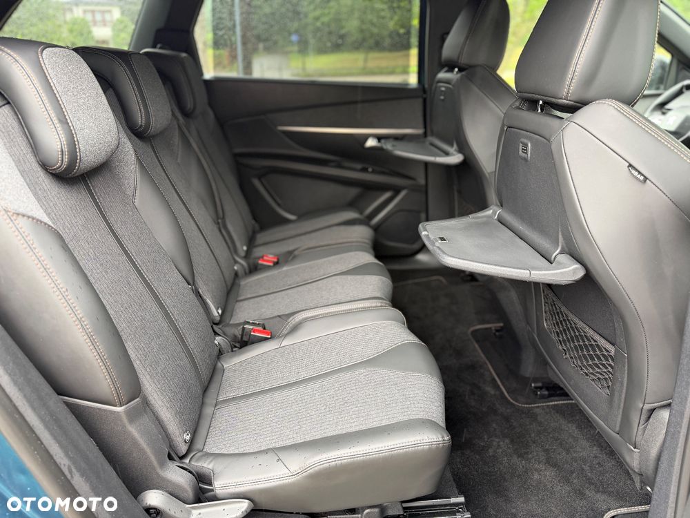 Peugeot 5008 THP 165 EAT6 Allure - 34