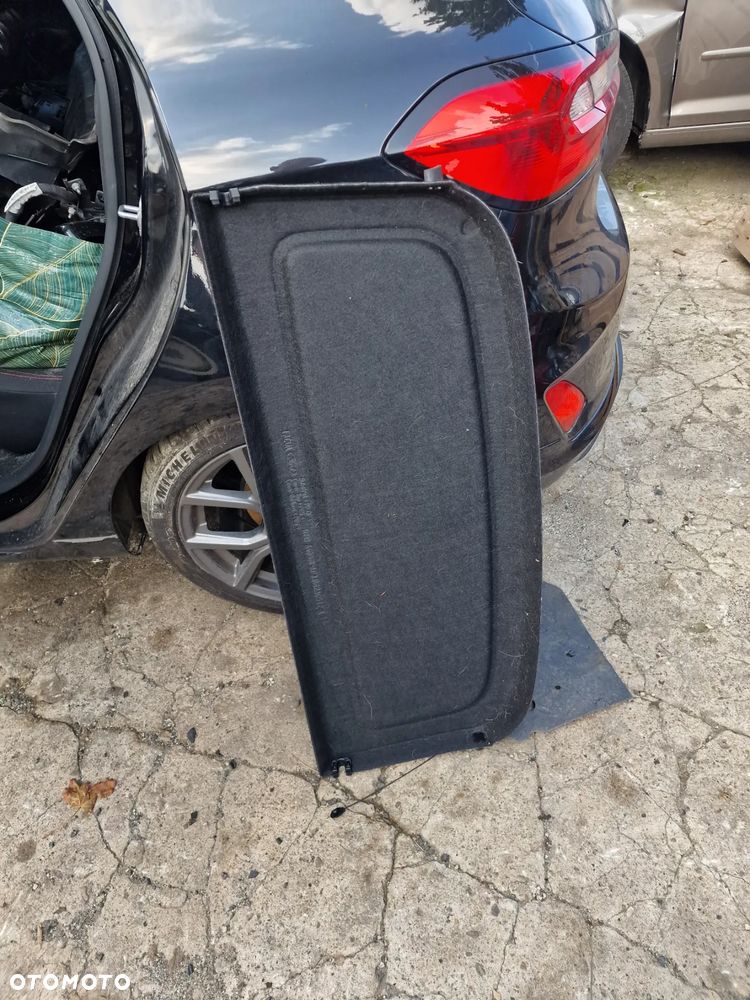 Półka  tył ford  Fiesta  mk8  lift  5d - 2