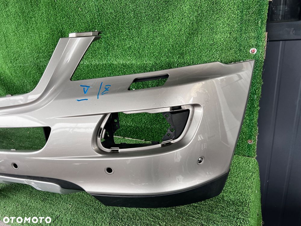 Mercedes ML 164 zderzak przedni 06-09 - 2