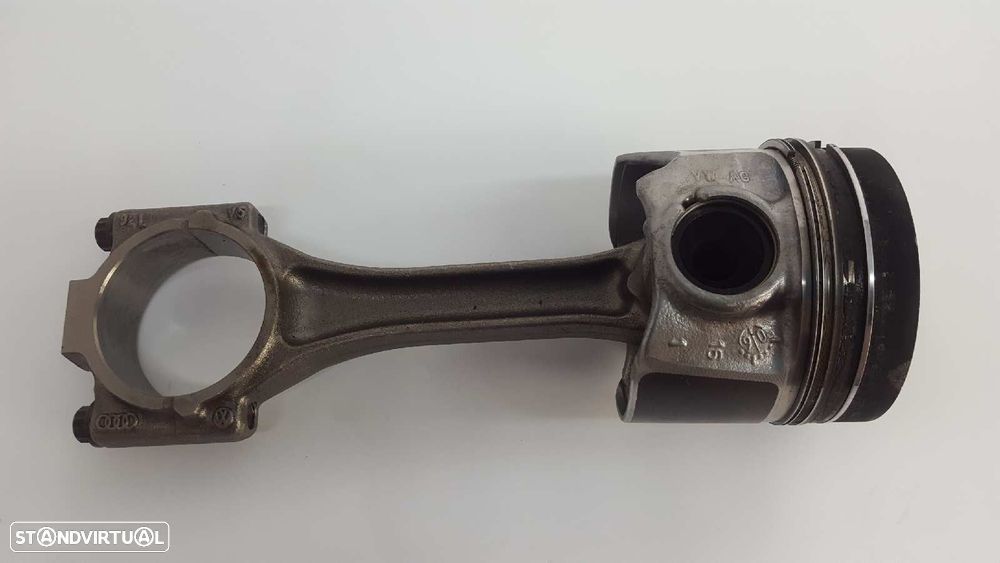 BIELA AUDI A3 SPORTBACK (8VA) ATTRACTION - 3