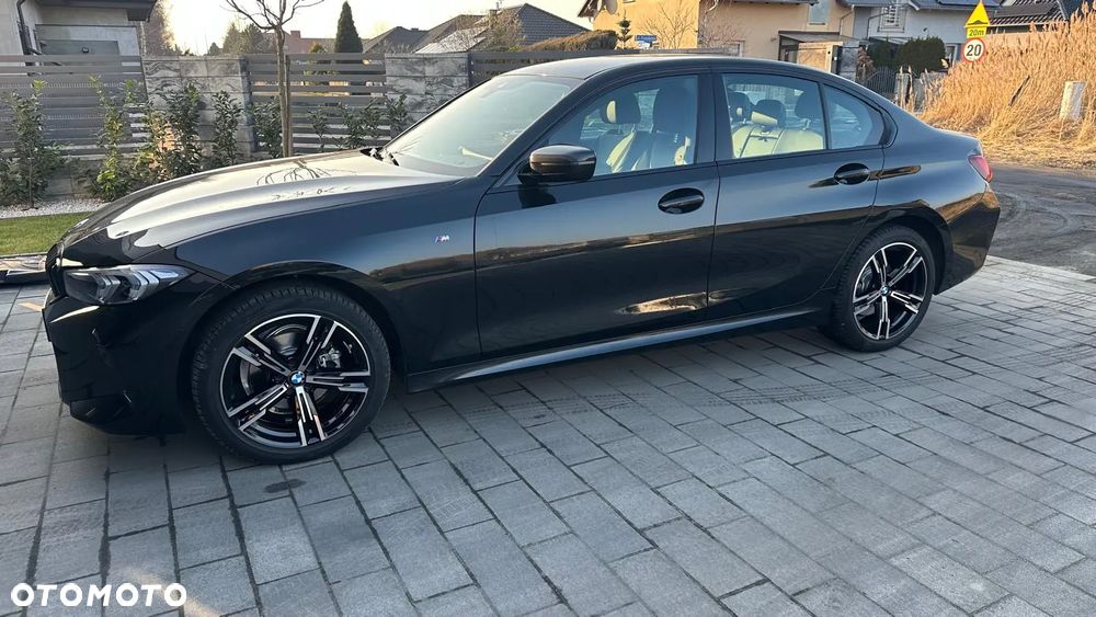 BMW Seria 3 318i M Sport - 4