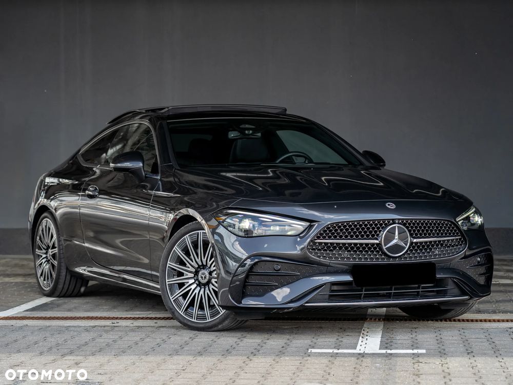 Mercedes-Benz CLE 300 mHEV 4-Matic AMG Line - 1