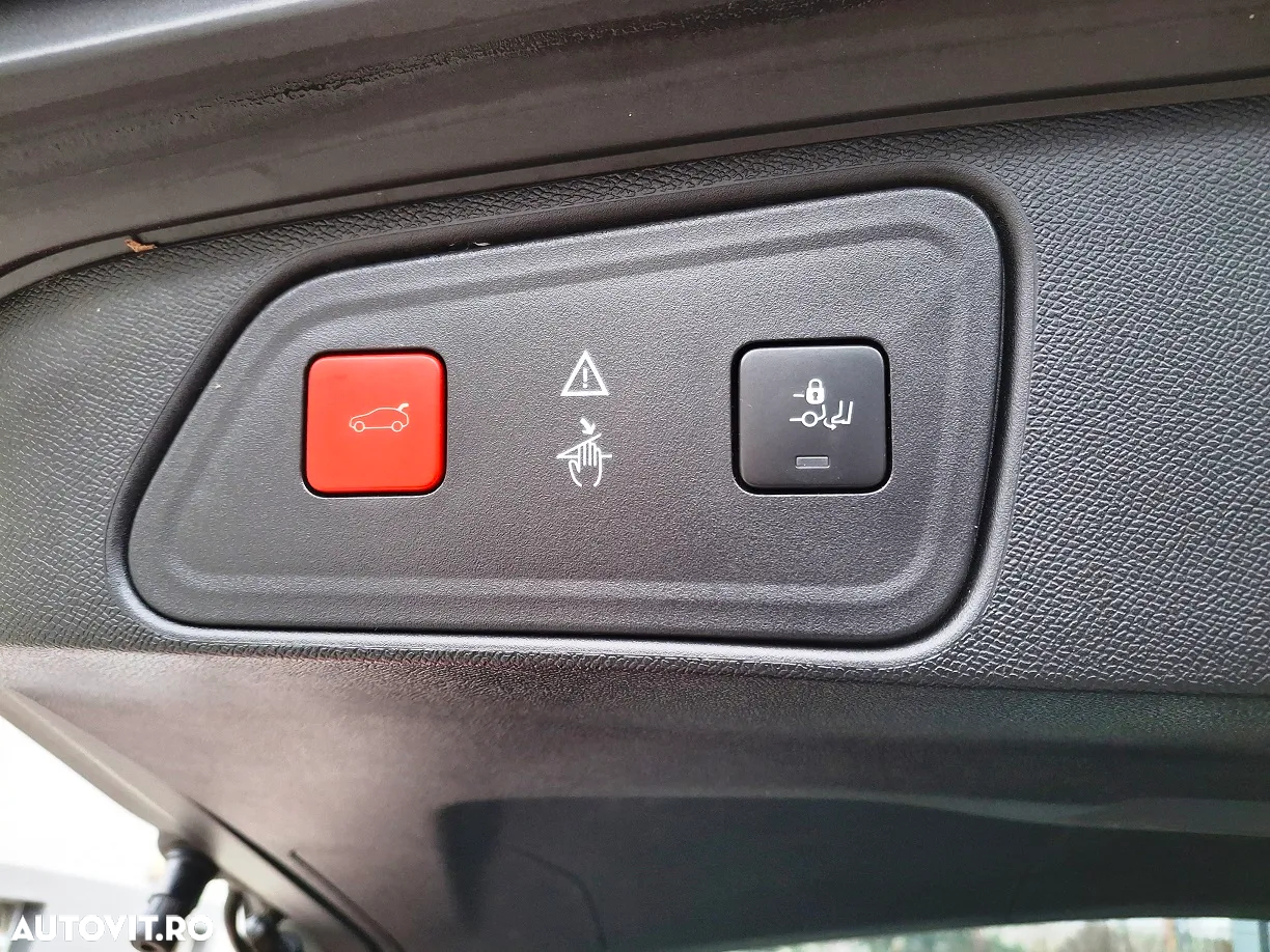Peugeot 3008 1.2 PureTech 130 EAT8 Allure Pack - 11