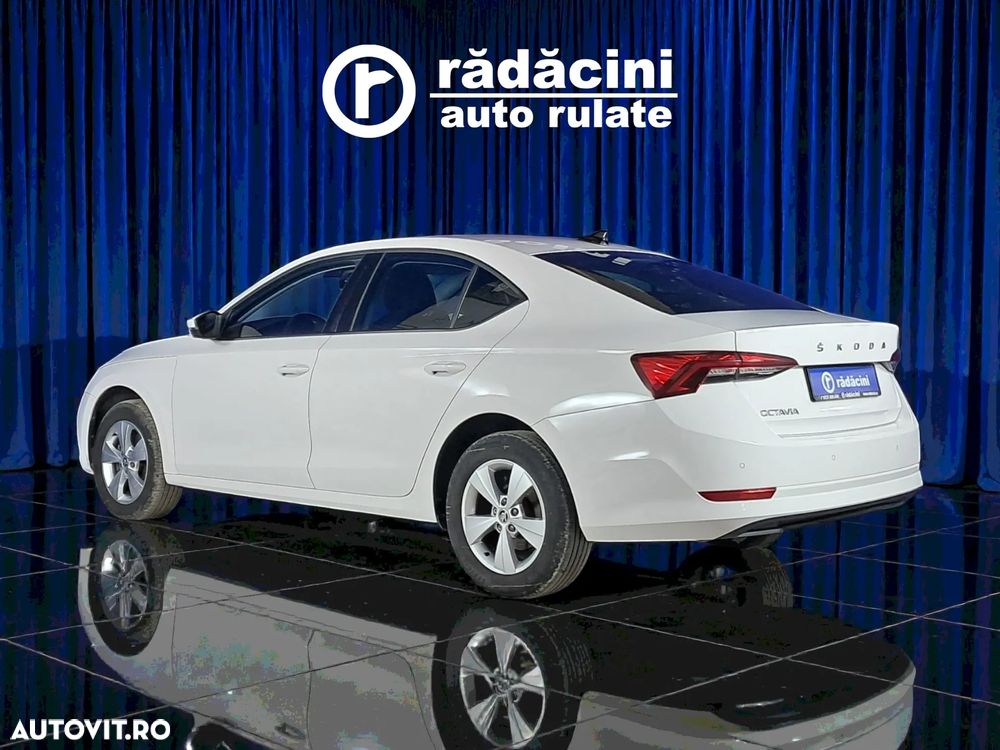 Skoda Octavia 2.0 TDI Ambition - 6