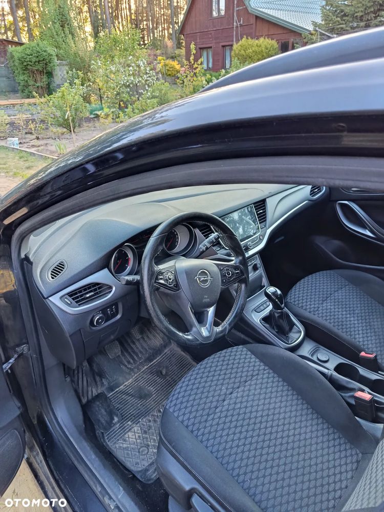 Opel Astra 1.6 CDTI Enjoy - 8