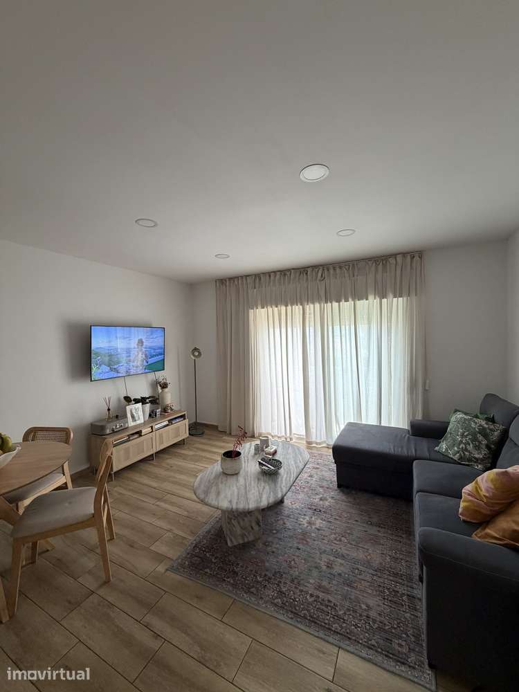 Excelente apartamento T1 renovado na Praia da Rocha - Grande imagem: 3/10