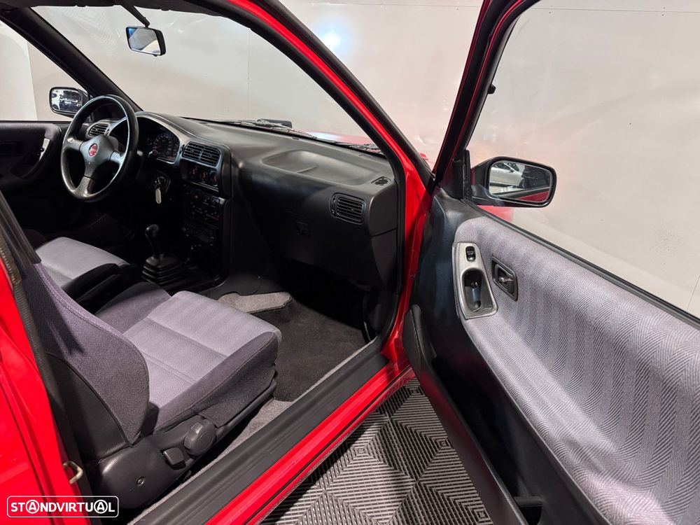 Nissan Sunny Hatchback 2.0-16 Tbo 4WD - 39