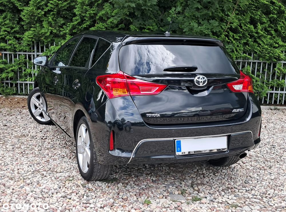 Toyota Auris 1.6 Premium Start - 26