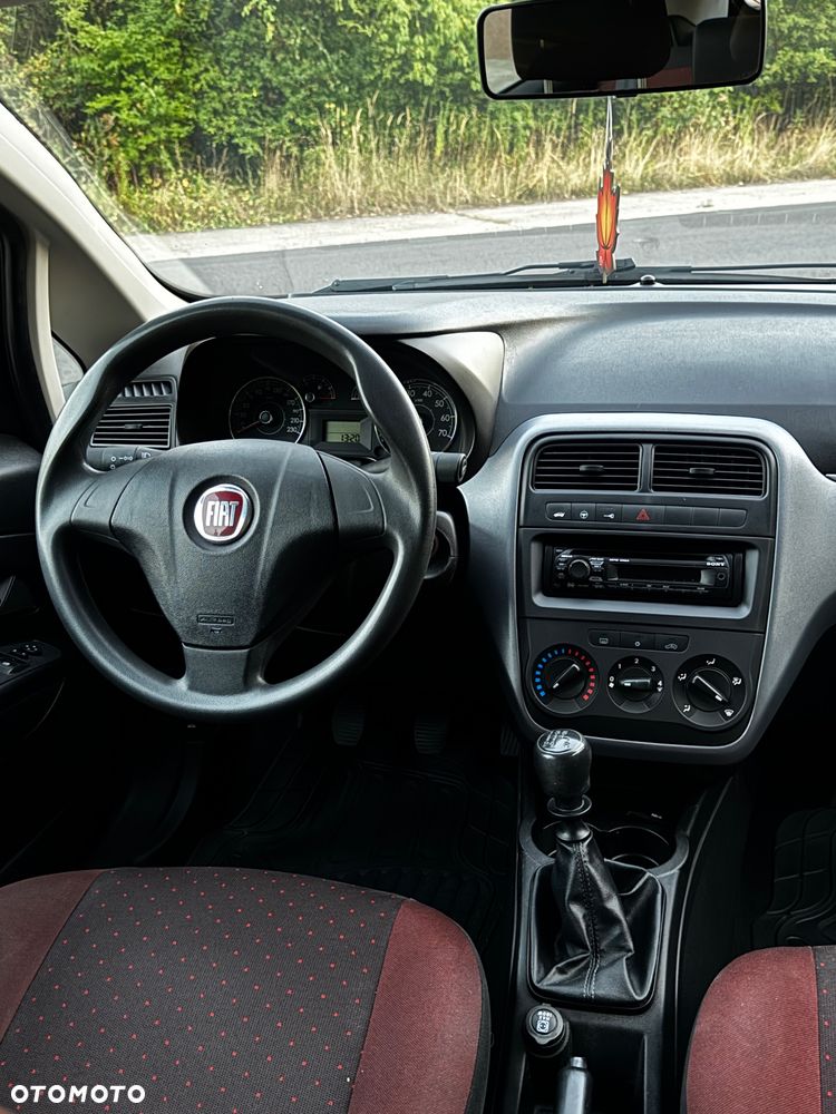 Fiat Punto - 8