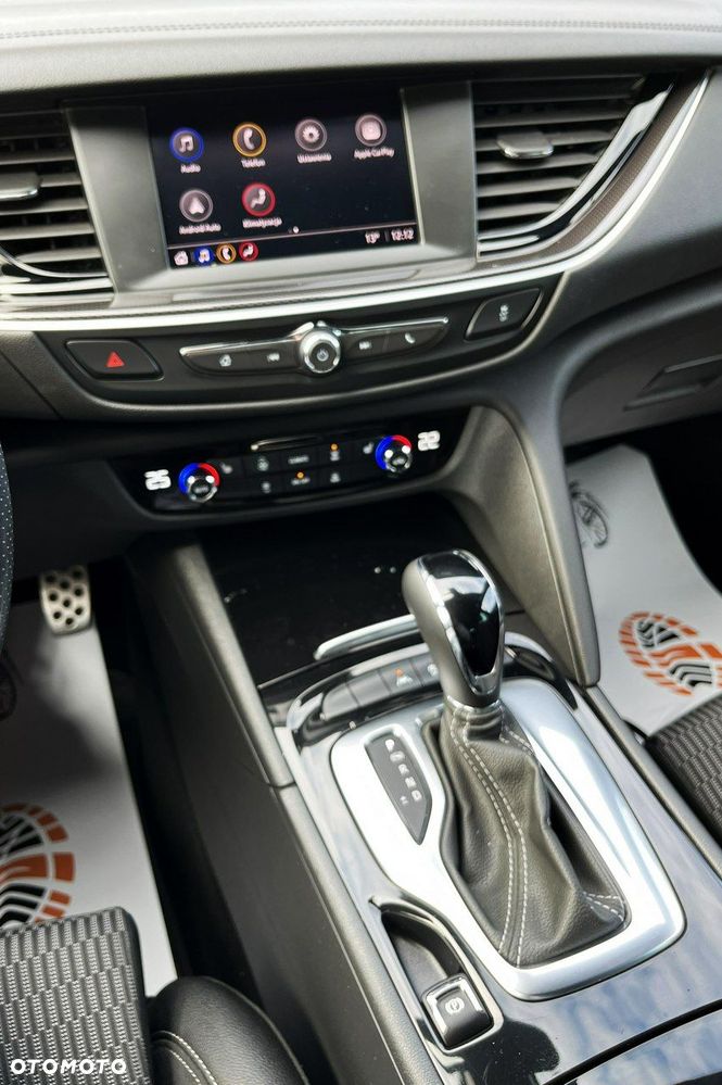 Opel Insignia 2.0 CDTI Elegance S&S - 19