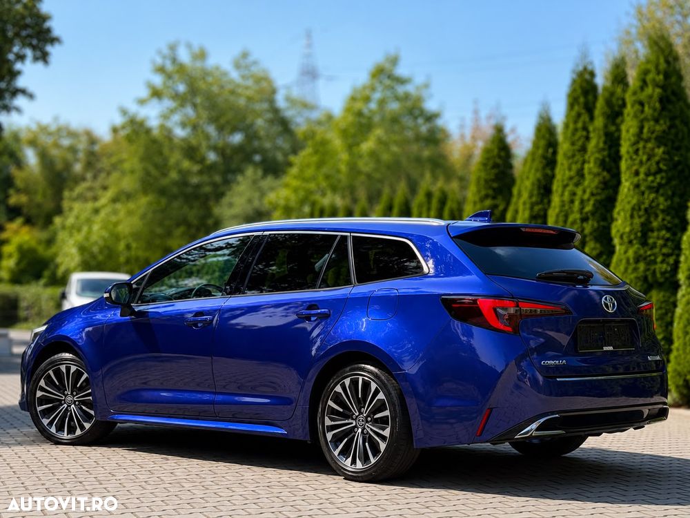 Toyota Corolla - 3