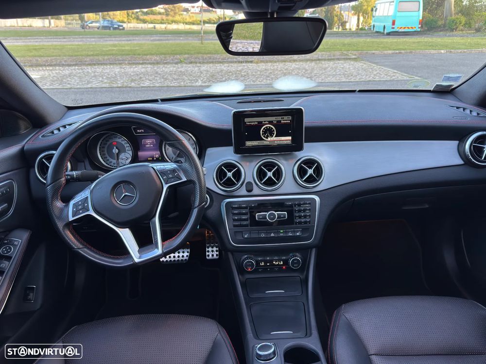 Mercedes-Benz CLA 220 d 7G-DCT AMG Line - 10