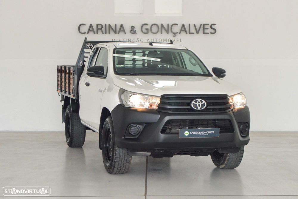 Toyota Hilux 2.4 D-4D 4X2 Cabine Extra 3L - 17