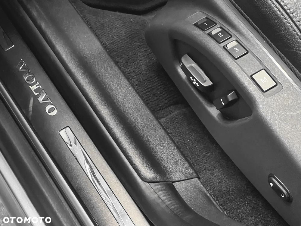 Volvo S60 Cross Country - 21