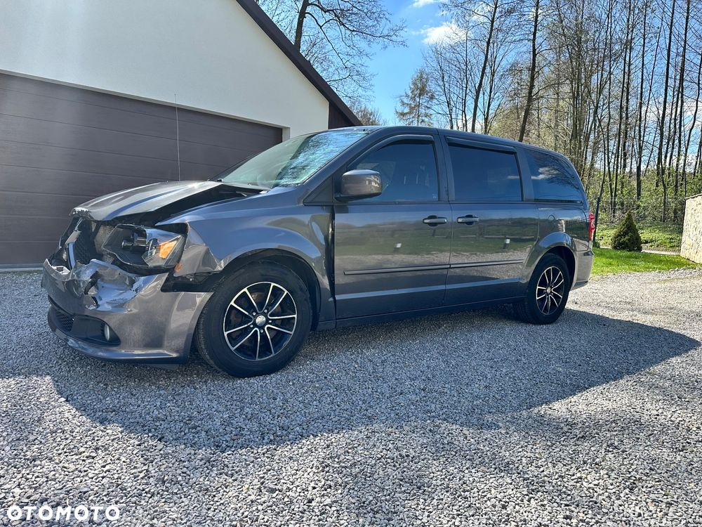 Dodge Grand Caravan 3.6 R/T - 5