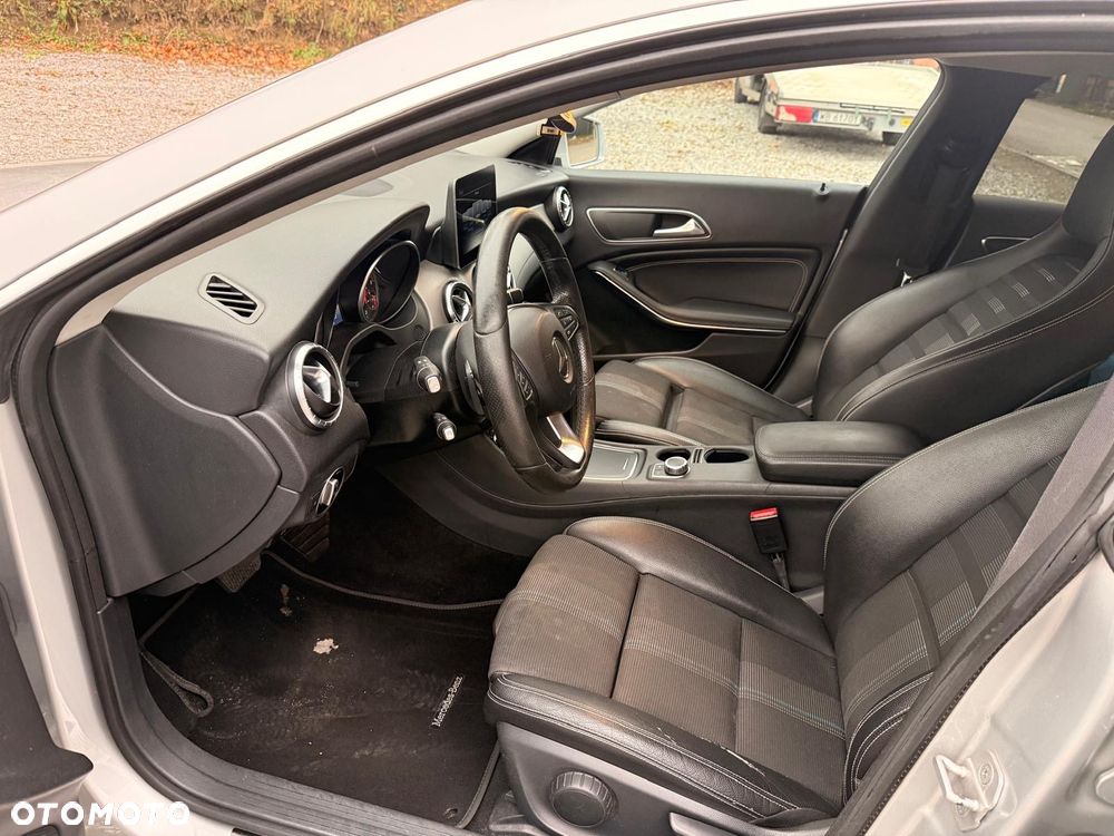 Mercedes-Benz CLA Shooting Brake 200 d 7G-DCT SCORE - 5
