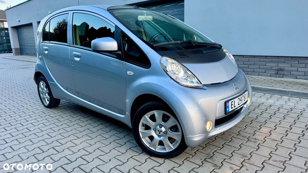Mitsubishi i-MiEV Standard - 40