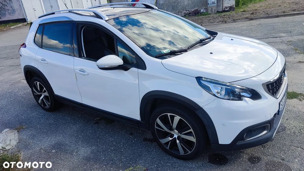 Peugeot 2008 1.2 PureTech Allure S&S - 1