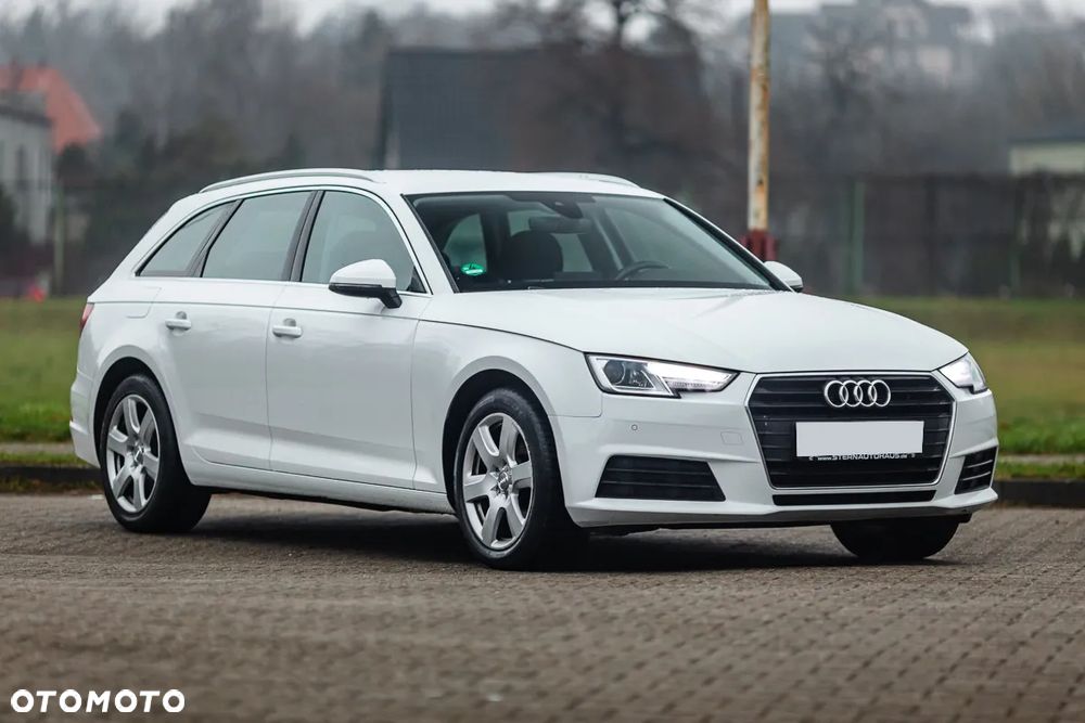 Audi A4 Avant 35 TDI S tronic - 1